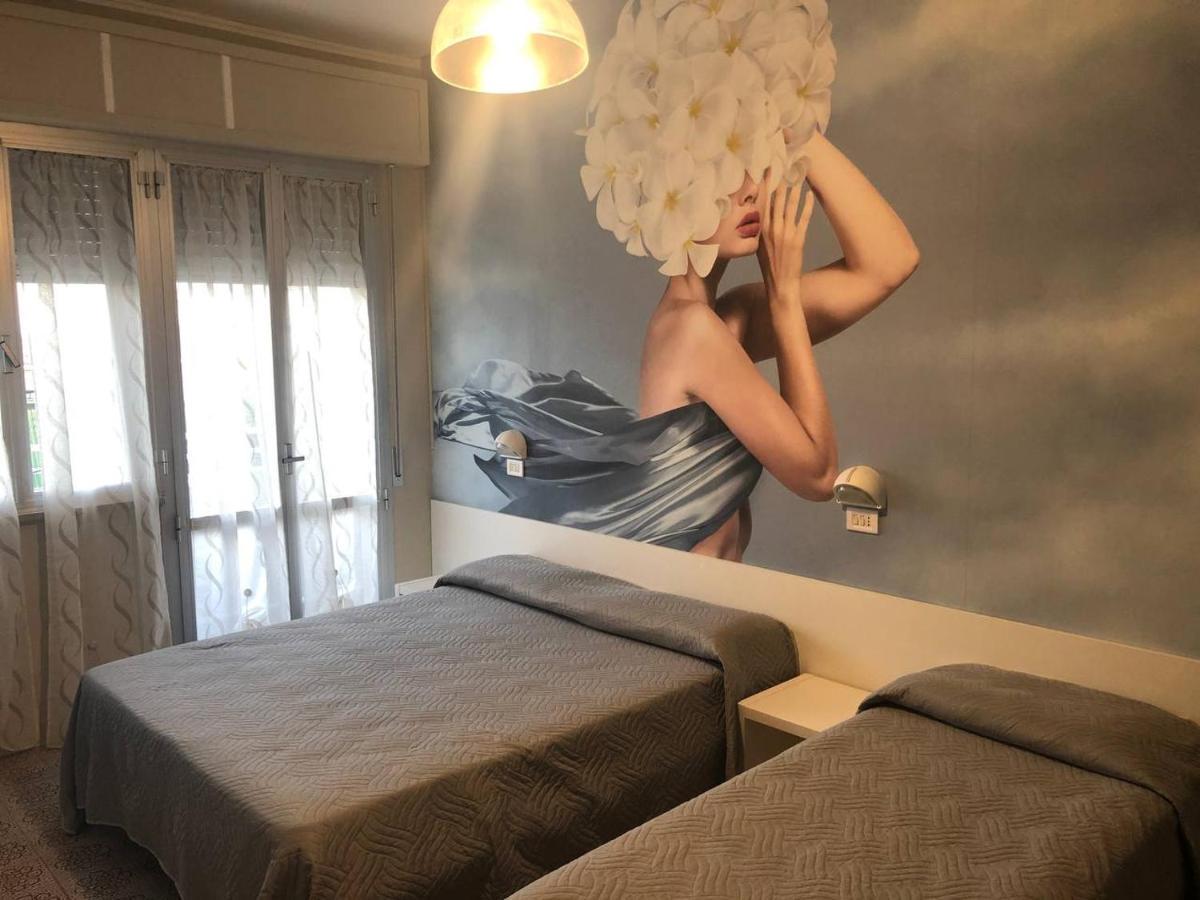 Hotel Wega بيلاريا-إيجيا مارينا المظهر الخارجي الصورة
