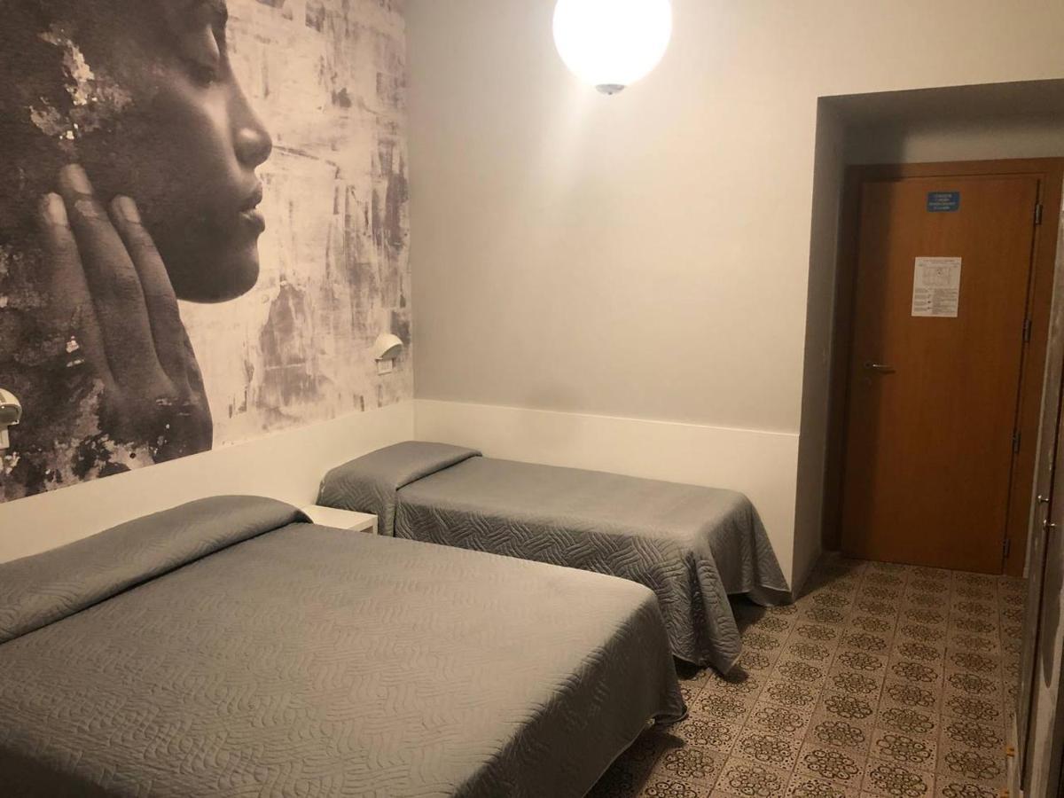 Hotel Wega بيلاريا-إيجيا مارينا المظهر الخارجي الصورة